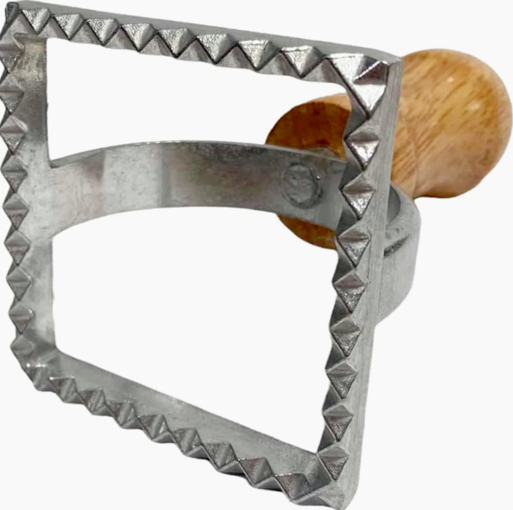 Stampo per ravioli in alluminio con manico in legno – Format: 7x7 cm e 3,5x3,5 cm