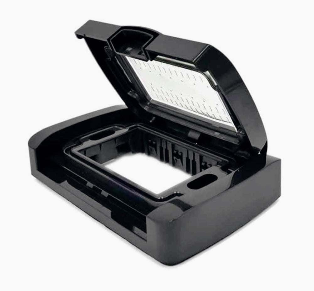 Placca idrobox IP55 nera 4 posti, compatibile Vimar Plana - ambraled