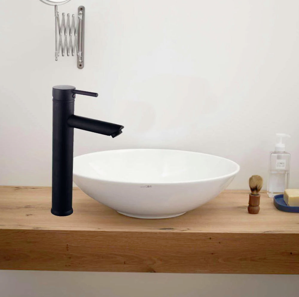Rubinetto lavabo modello Ray Black, canna alta nero opaco - elegante e minimalista