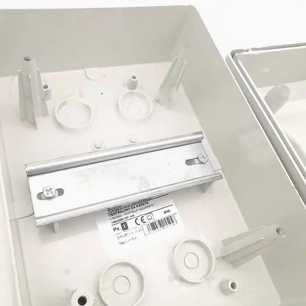 Centralino 4 moduli – IP65 con portello, quadro elettrico a stagno - ambraled