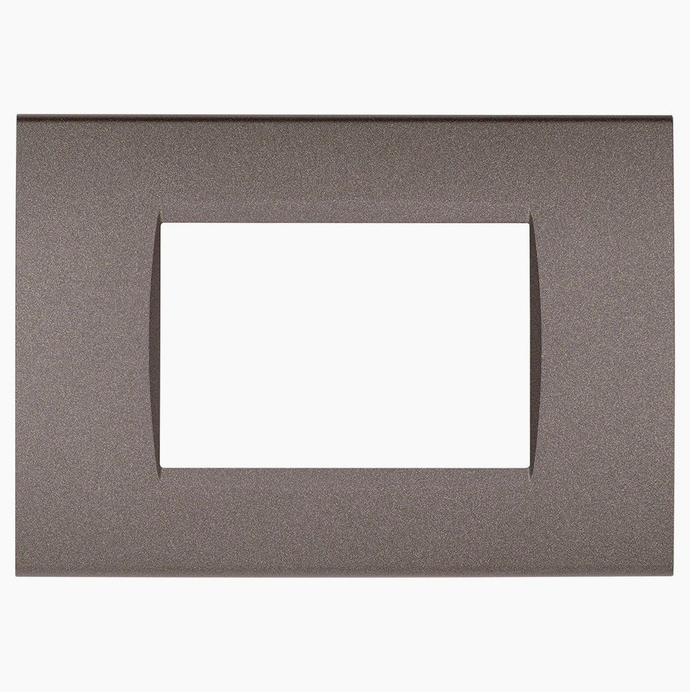 Placchetta "Testa di Moro" 3-7 Posti – Compatibile con Living Light Cassetta 503