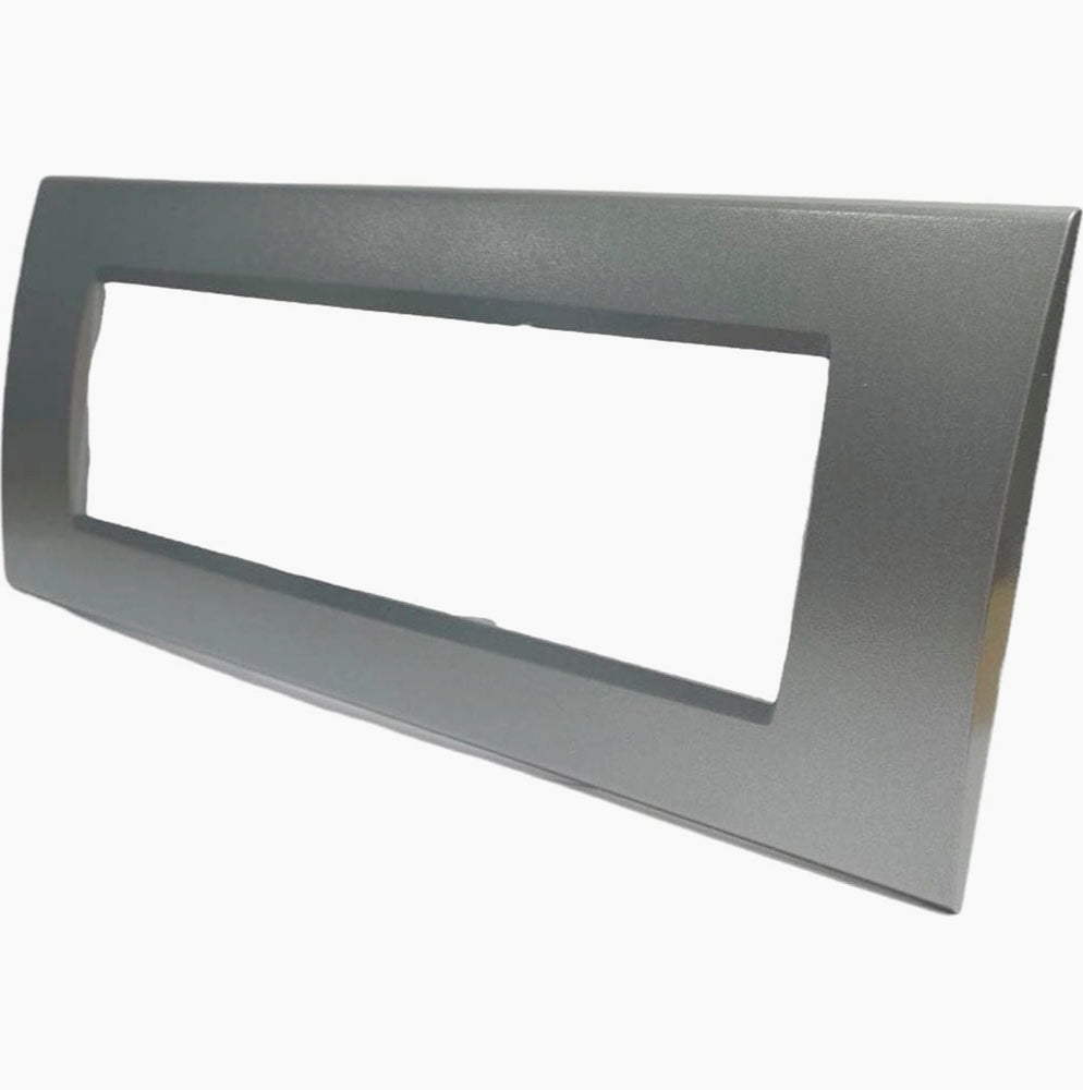 Placchetta Grigio Scuro 3-7 Posti – Compatibile con Living Light Cassetta 503