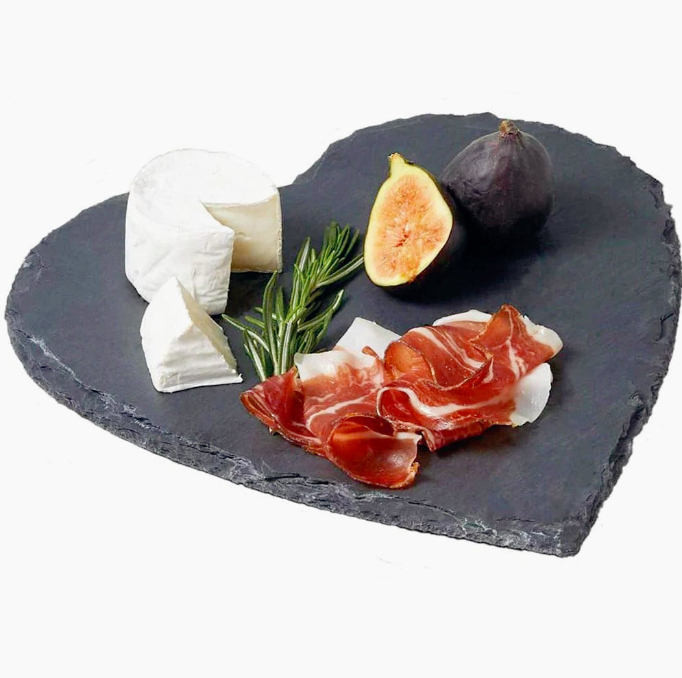 Vassoio da portata a cuore in ardesia – Piatto e minimal per aperitivi e antipasti