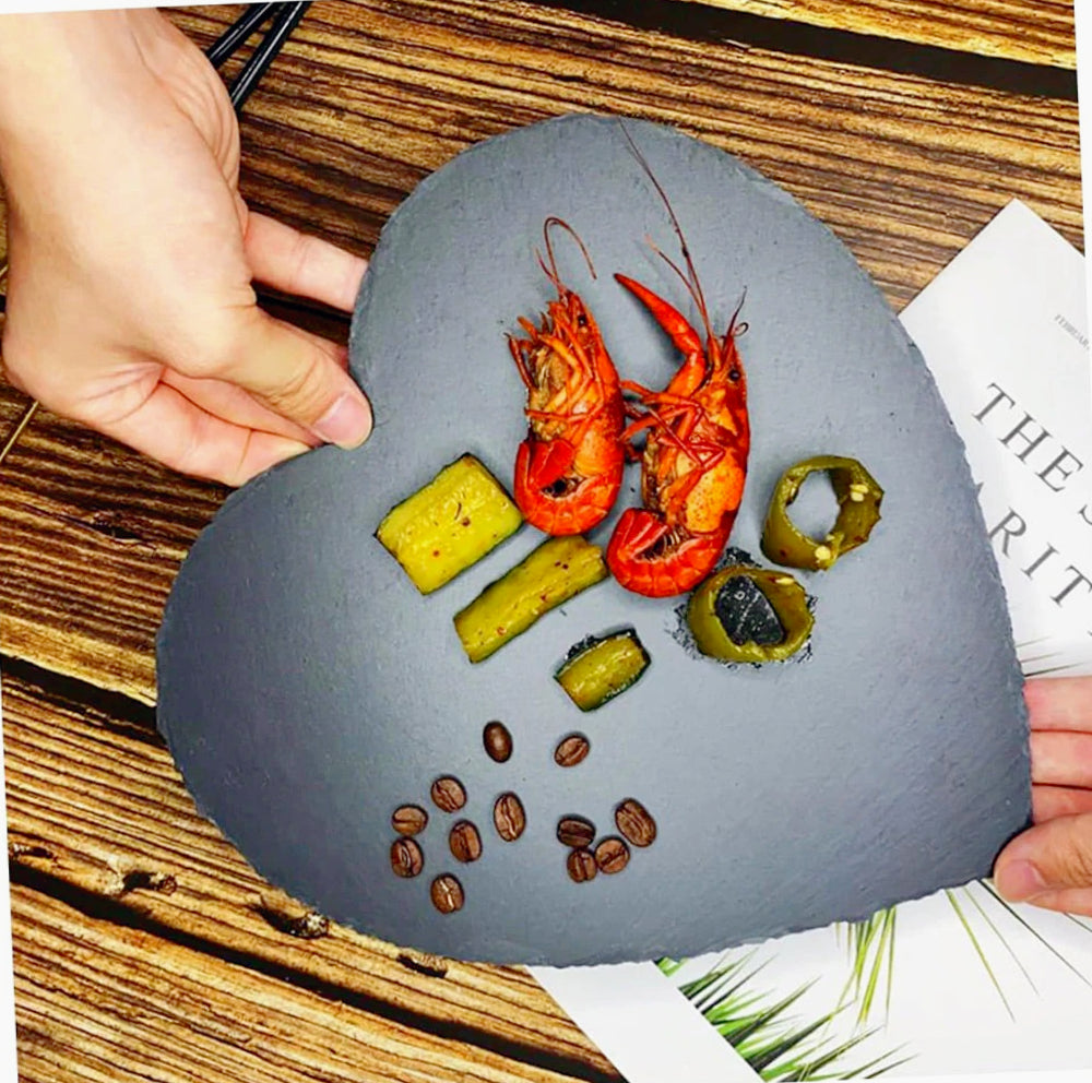 Vassoio da portata a cuore in ardesia – Piatto e minimal per aperitivi e antipasti