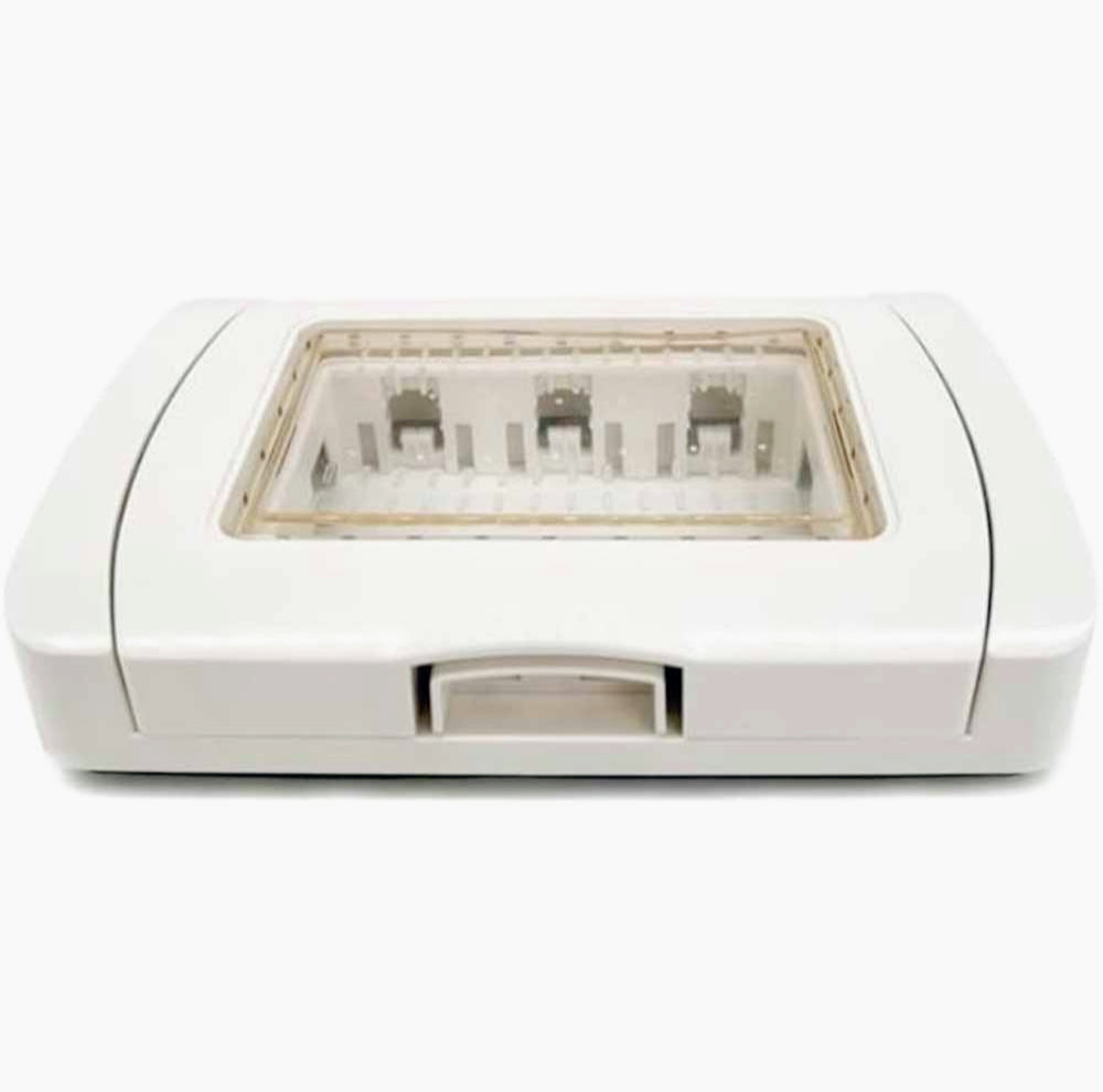 Placca idrobox IP55 bianca 4 posti, compatibile Vimar Plana