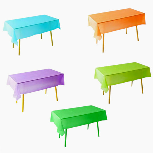 Tovaglia plastificata monouso 137x274 cm – Allestimento feste e banchetti