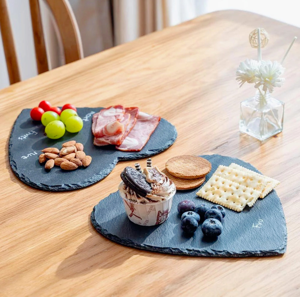 Vassoio da portata a cuore in ardesia – Piatto e minimal per aperitivi e antipasti