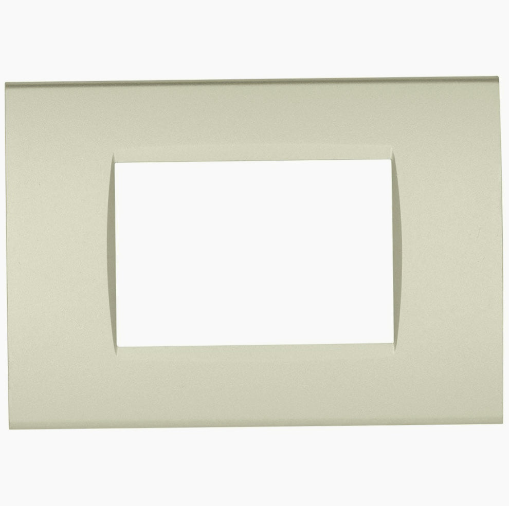 Placchetta Champagne 3-7 Posti – Compatibile con Living Light Cassetta 503