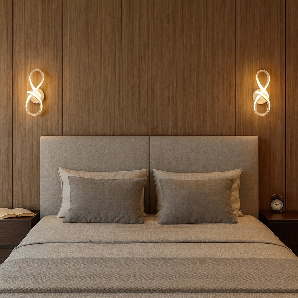 Applique a led 13W decorativo a forma di infinito con tecnologia CCT - ambraled