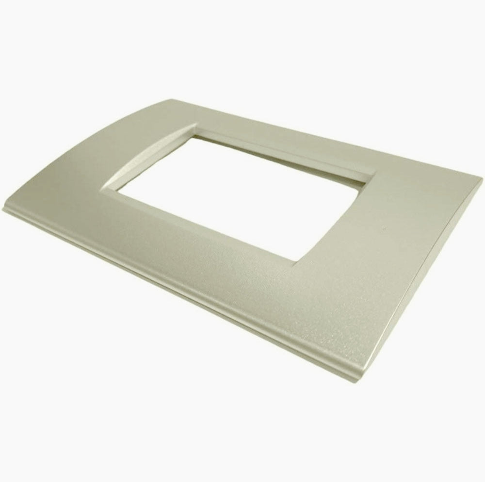 Placchetta Champagne 3-7 Posti – Compatibile con Living Light Cassetta 503