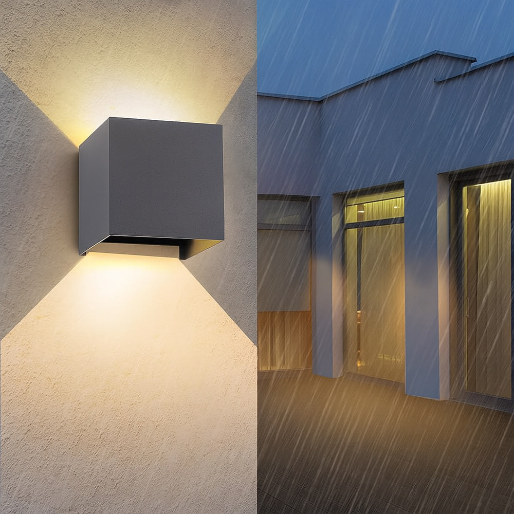 Applique a parete LED tecnologia CCT 12 W doppia emissione luce IP65 - ambraled