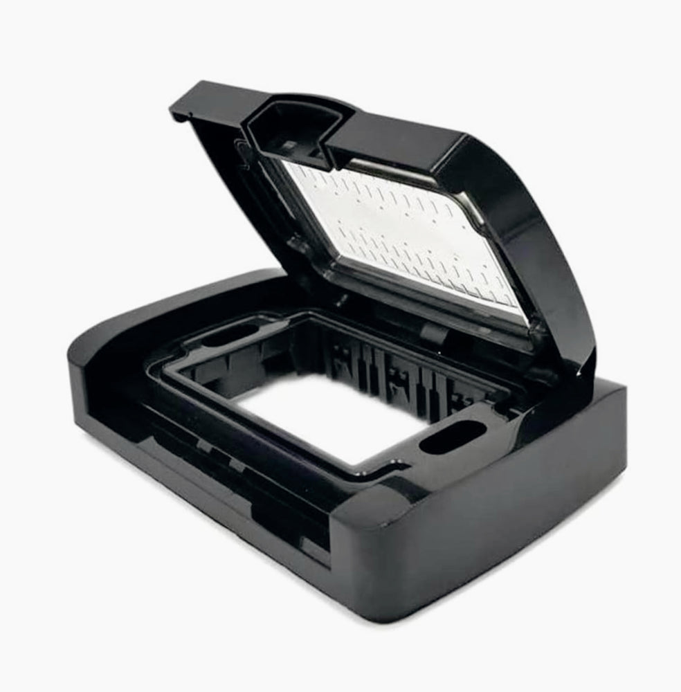 Placca idrobox IP55 3 posti con coperchio nero, compatibile Vimar Plana