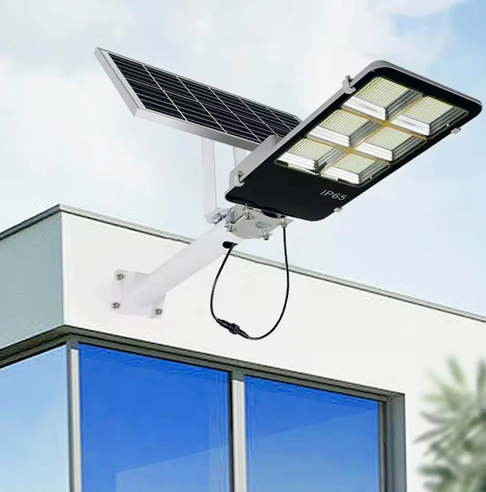 Faro solare LED 400W – telecomando staffa 6500K IP66 - ambraled