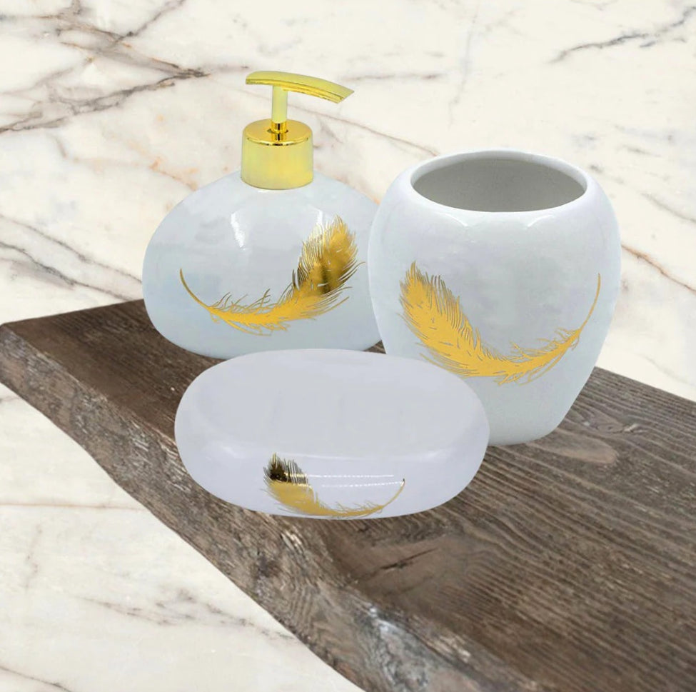 Accessori Bagno Oro – Dispenser Sapone, Portabicchieri e Scopino Piuma - ambraled