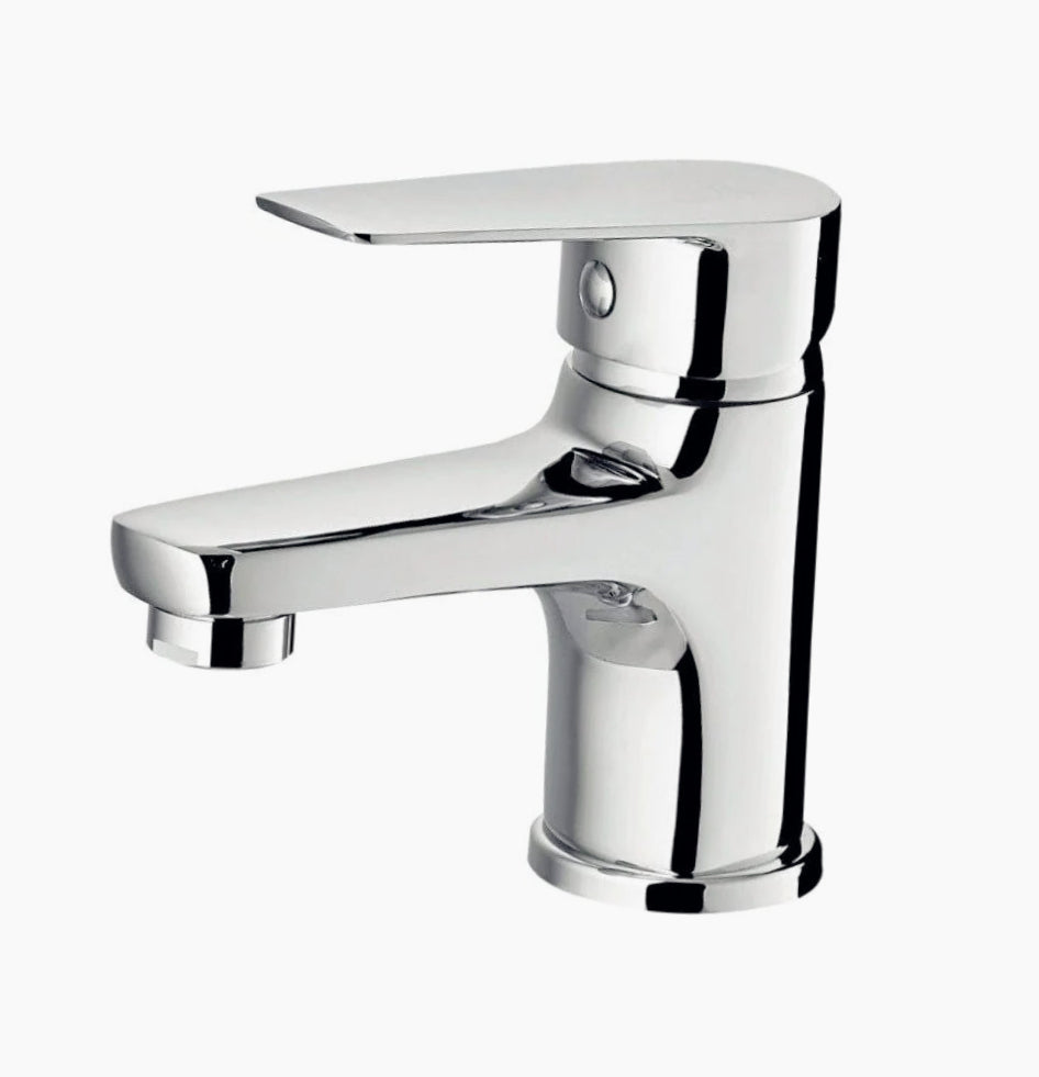 Rubinetto lavabo quadrato modello Cube, cromato lucido - moderno e resistente