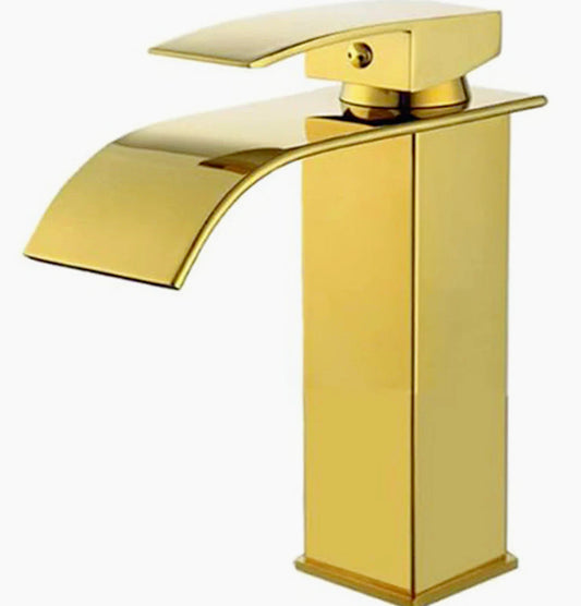 Rubinetto per bagno a canna bassa in oro, modello cascata - design lussuoso e moderno