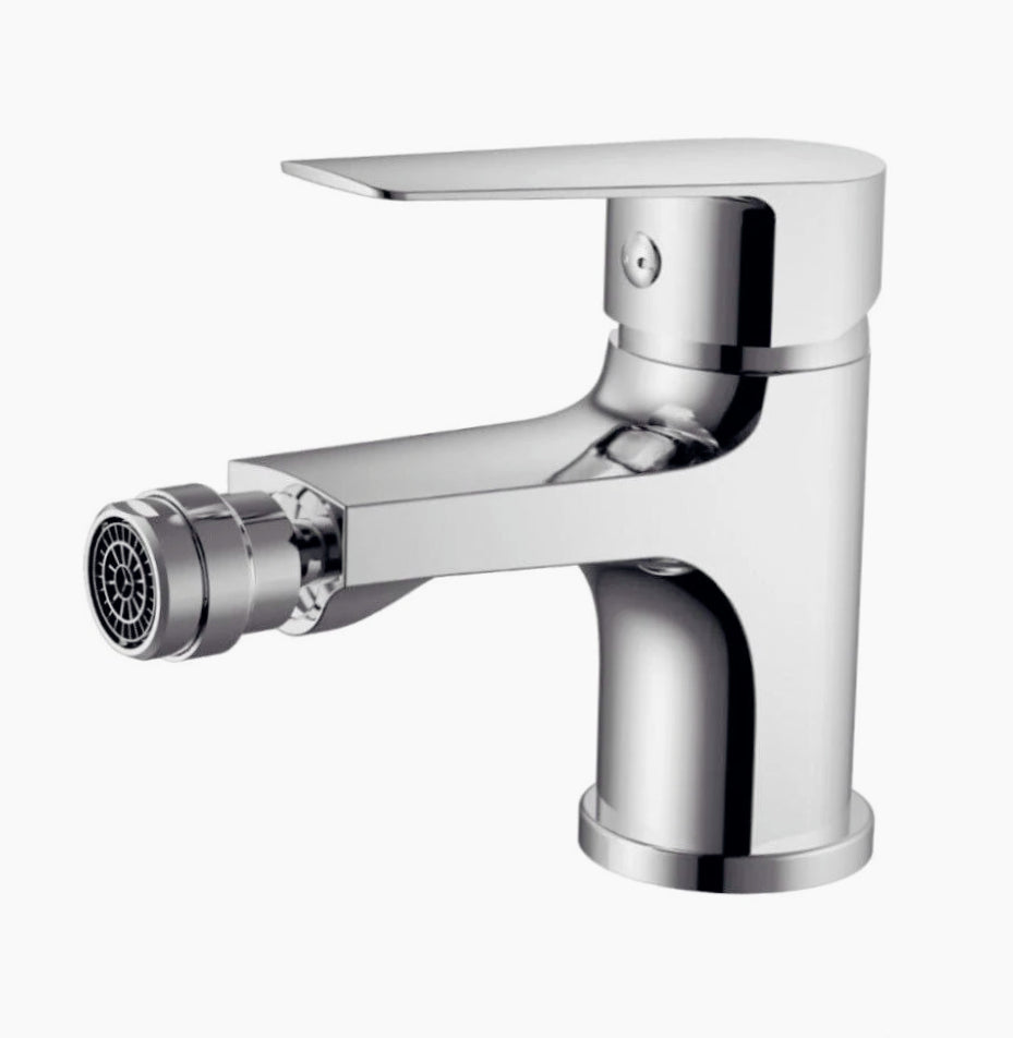 Rubinetto per bidet modello Cube, quadrato cromato lucido - elegante e moderno