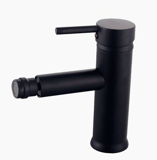 Rubinetto per bidet nero opaco, modello Ray Black - design moderno e sofisticato