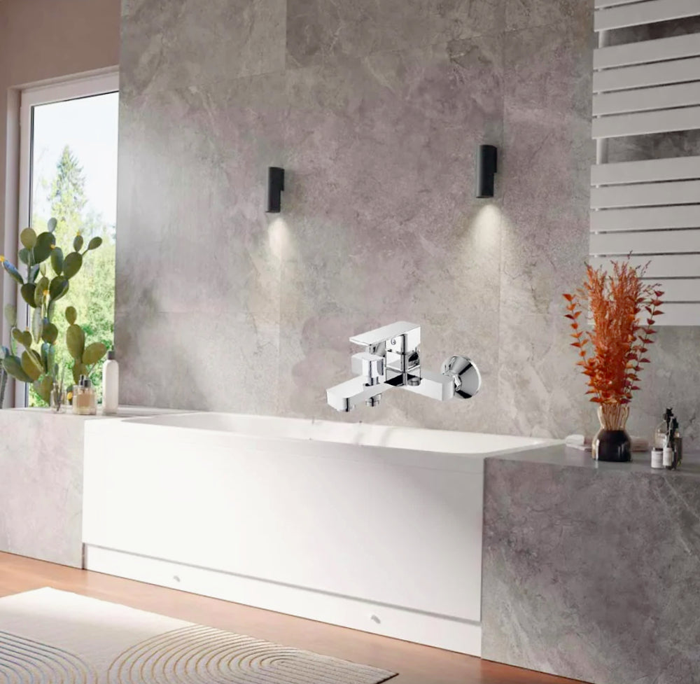Rubinetto per vasca da bagno in ottone cromato lucido, modello Shape