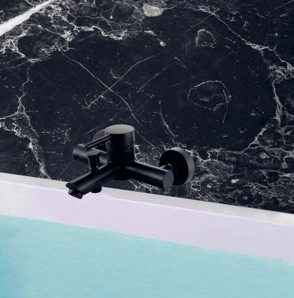 Rubinetto vasca modello Ray Black nero opaco, design elegante per bagno