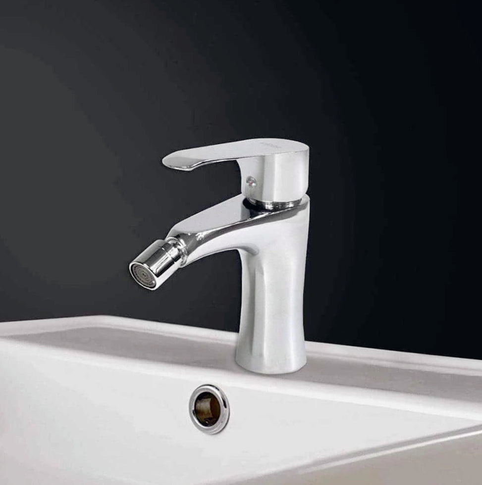 Rubinetto per bidet modello Love, miscelatore moderno - elegante e funzionale
