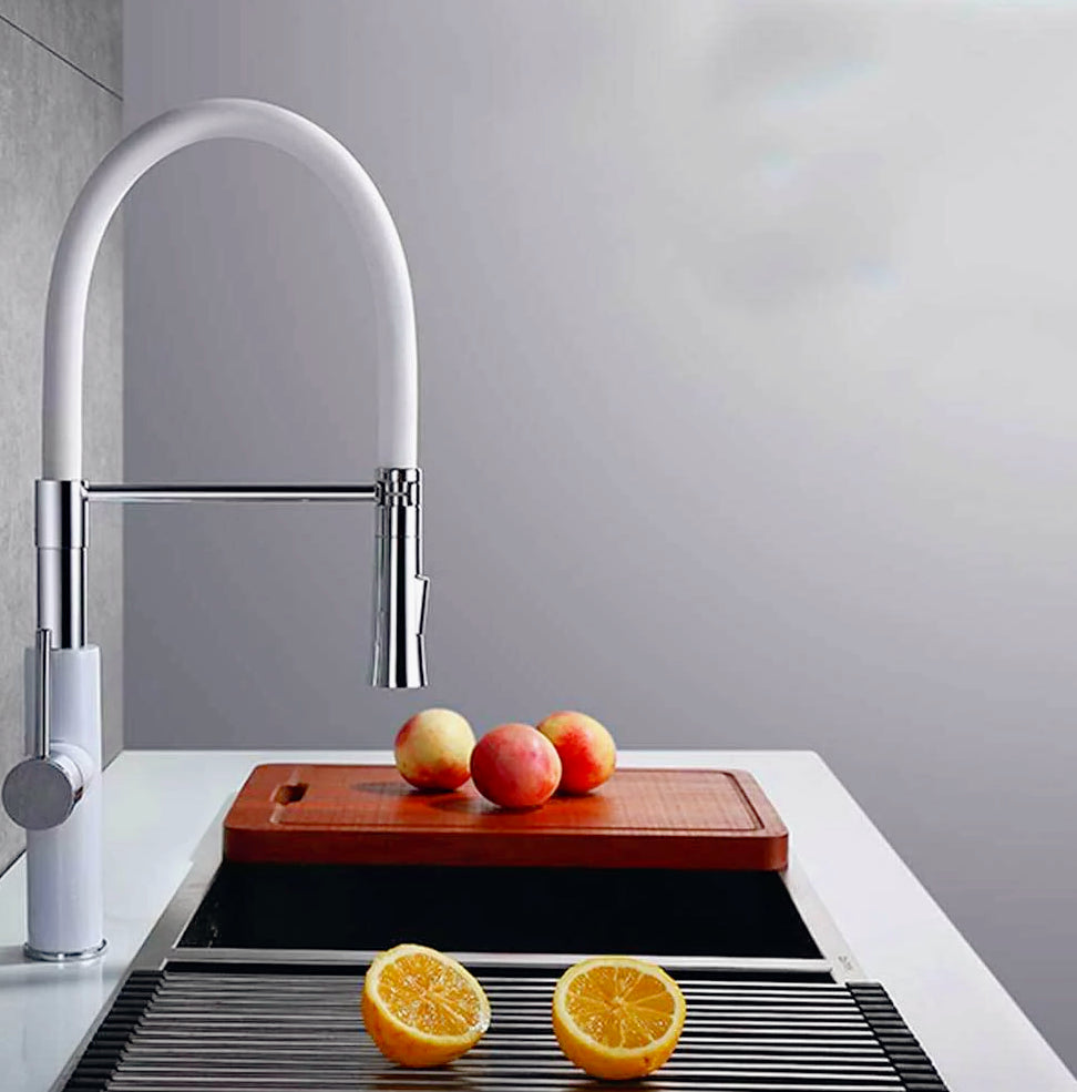 Rubinetto con doccetta in silicone canna alta 2 getti, acciaio bianco - elegante e funzionale