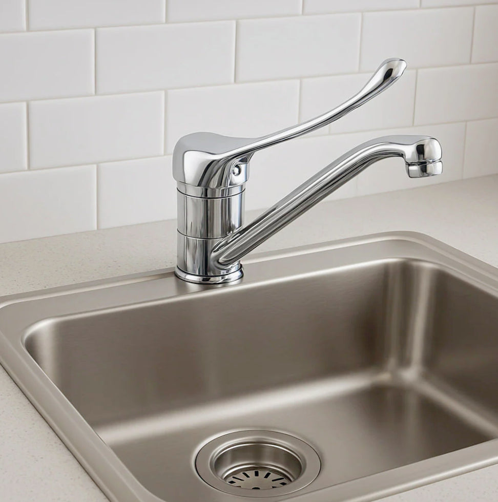 Rubinetto per lavello a canna bassa, miscelatore a leva lunga orientabile 360° – design moderno