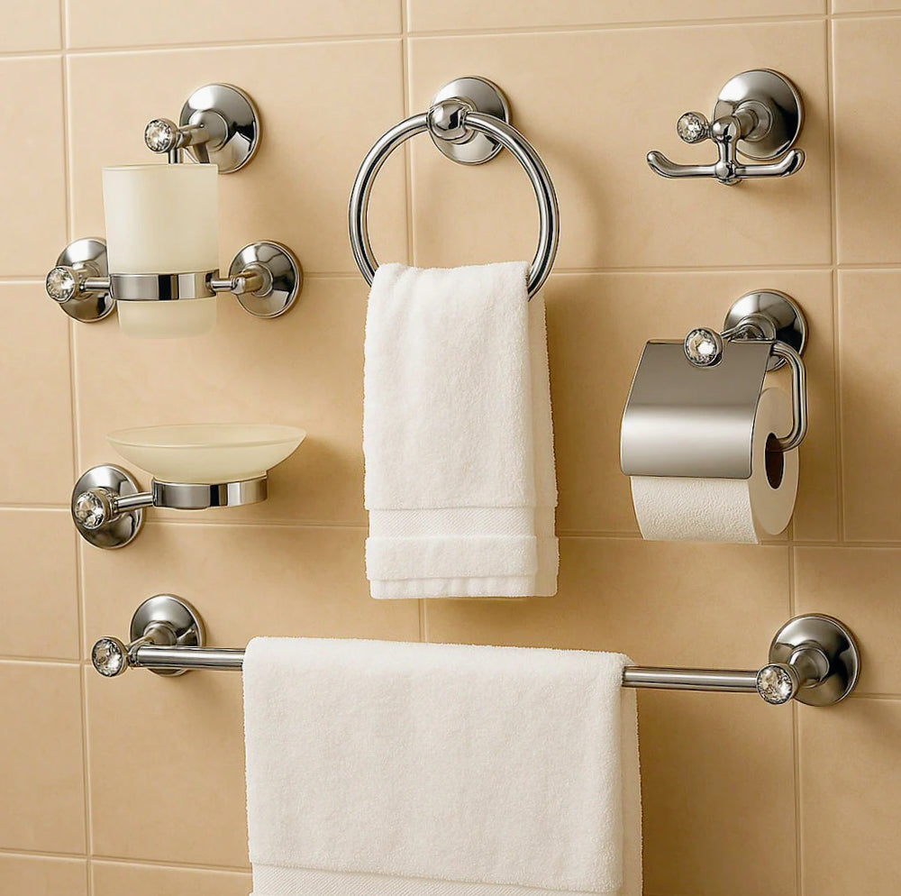 Set bagno 6 pezzi in acciaio lucido con punti luce e cristalli acrilici - ambraled