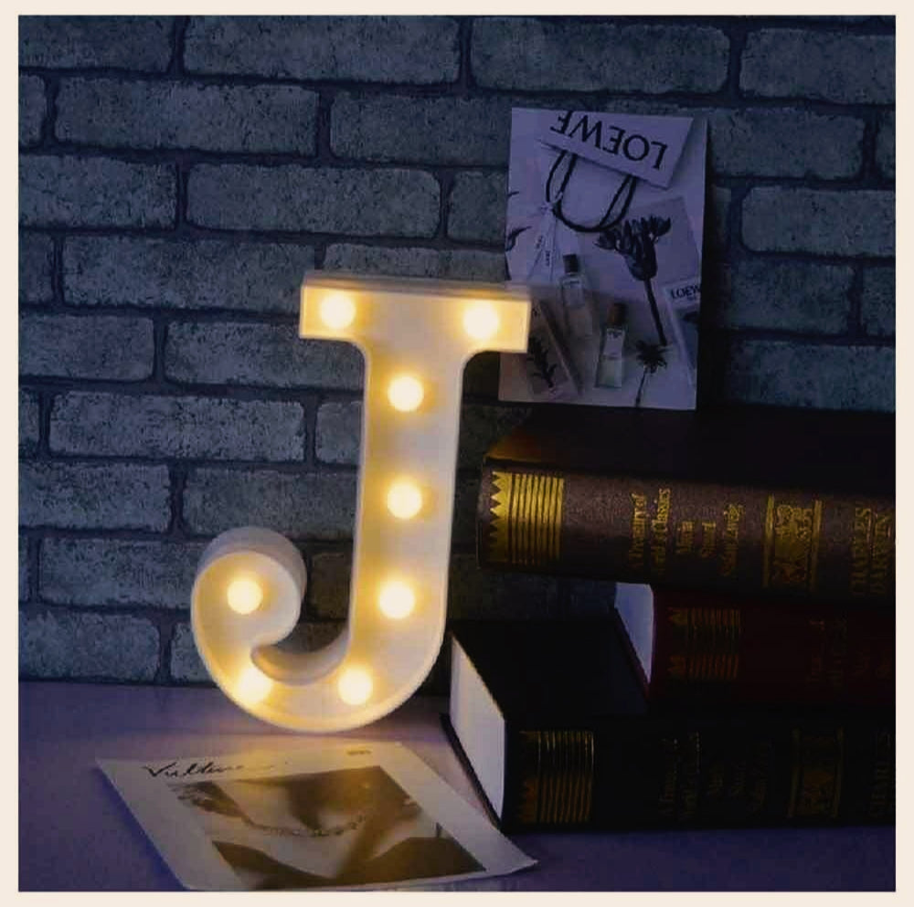 Lettere luminose LED alfabeto A-Z – Luce calda per decorazione casa, compleanni, nozze, feste, bar e eventi - ambraled