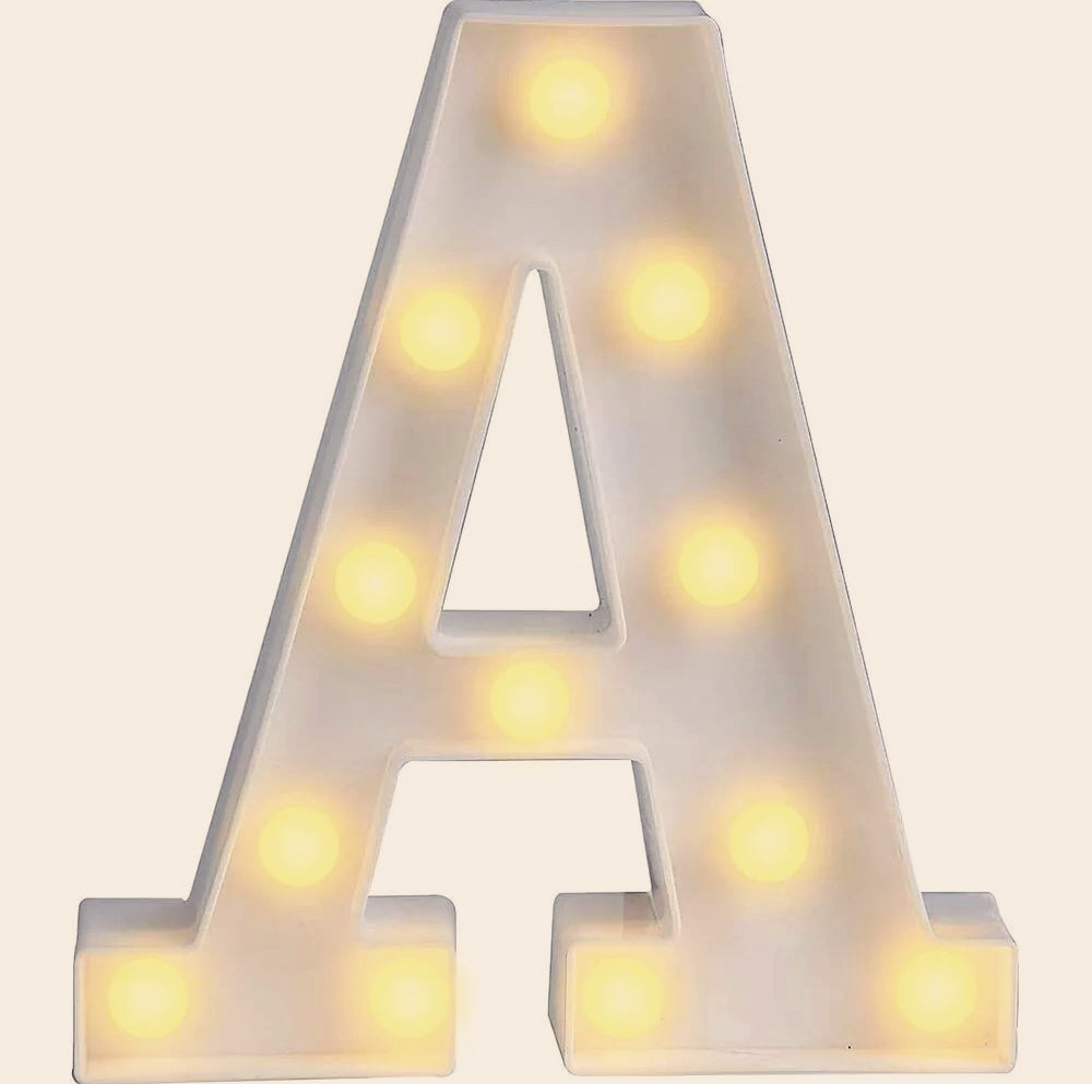 Lettere luminose LED alfabeto A-Z – Luce calda per decorazione casa, compleanni, nozze, feste, bar e eventi - ambraled