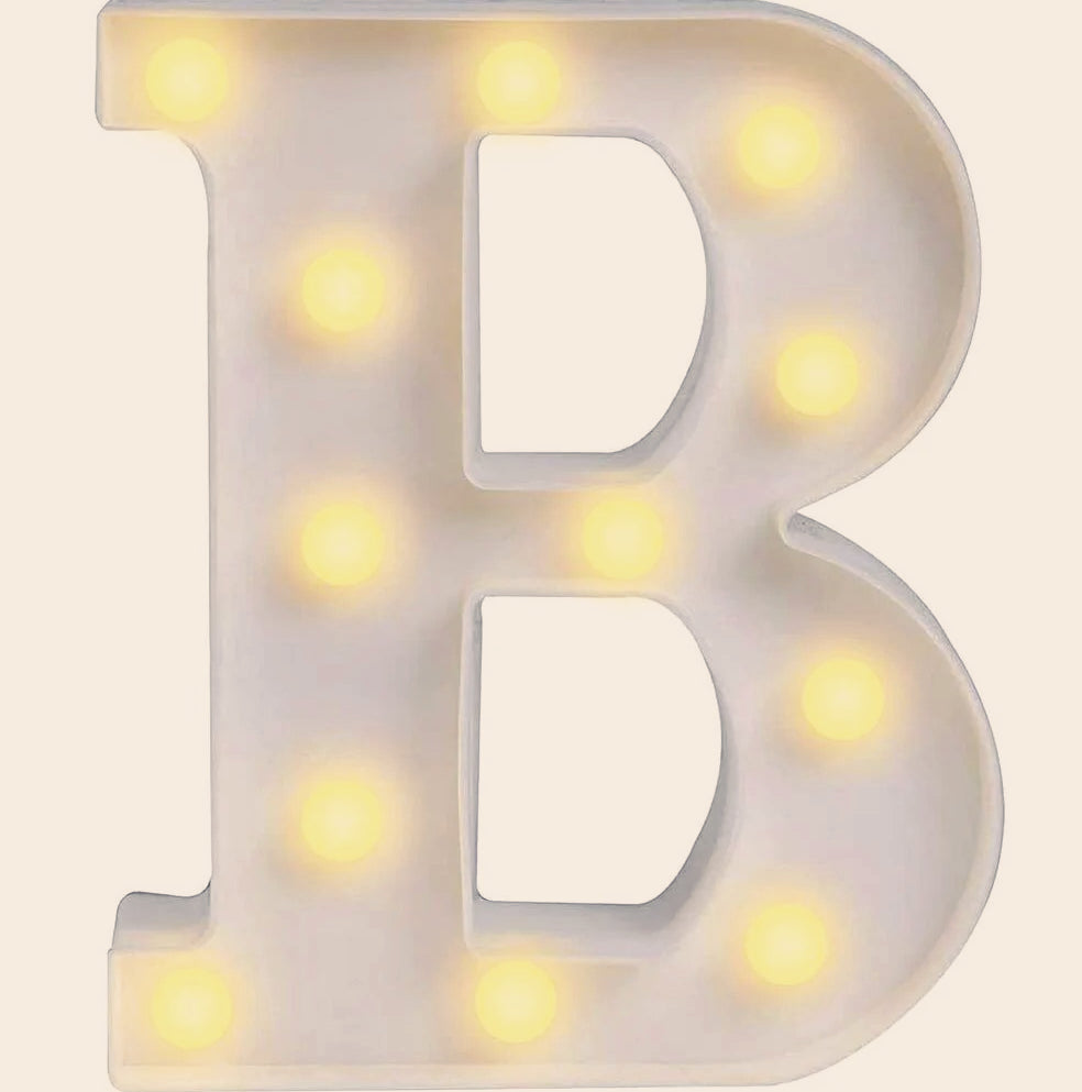 Lettere luminose LED alfabeto A-Z – Luce calda per decorazione casa, compleanni, nozze, feste, bar e eventi - ambraled