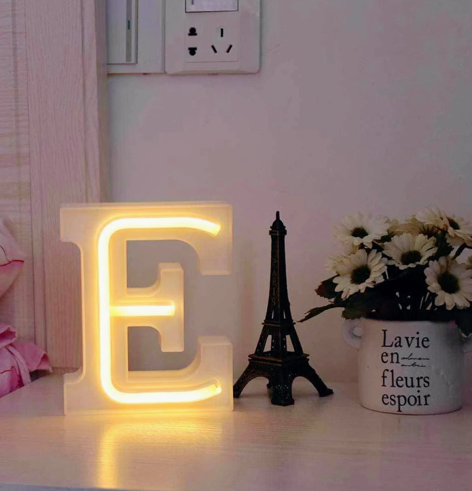 Lettere luminose LED dalla A alla Z – Decorazione festa con luce calda - ambraled