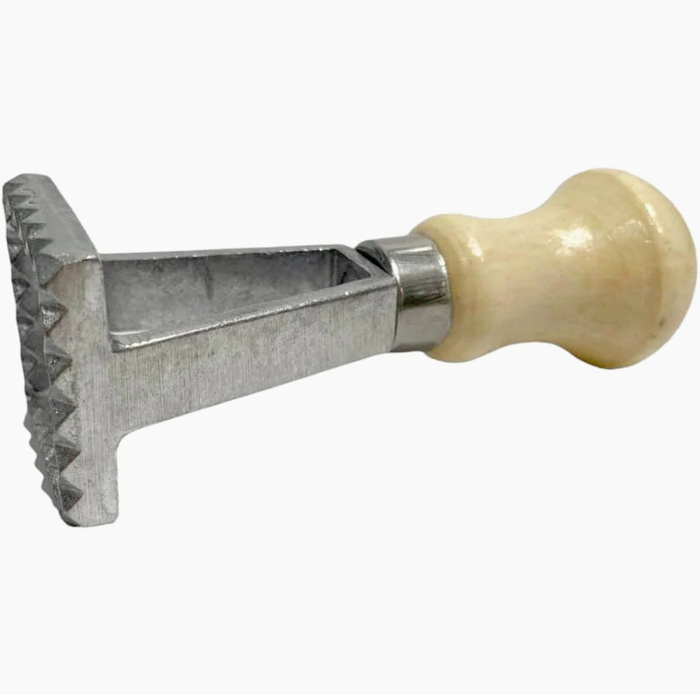Stampo per ravioli in alluminio con manico in legno – Format: 7x7 cm e 3,5x3,5 cm
