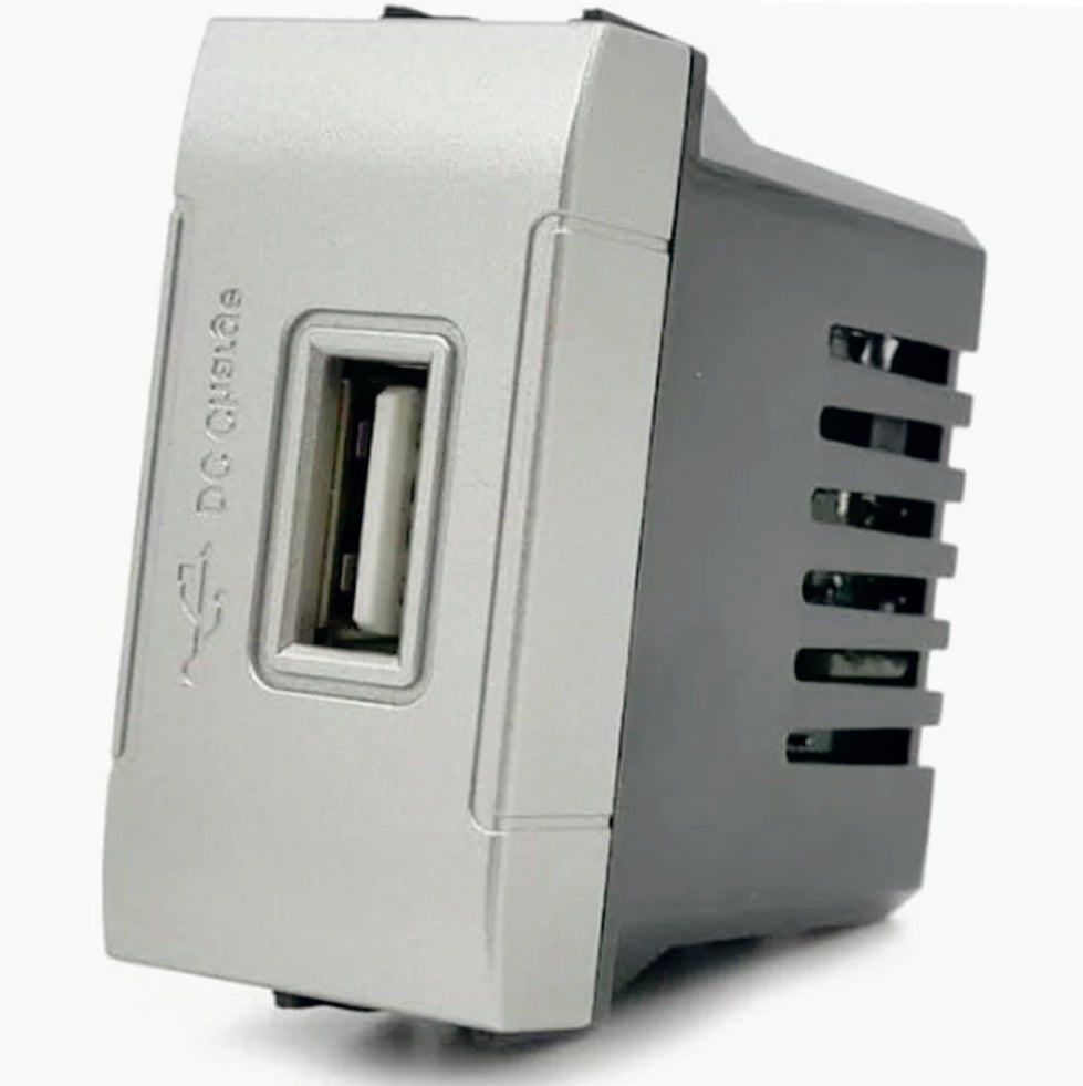 Presa USB 5V – Compatibile con Living Light International Air