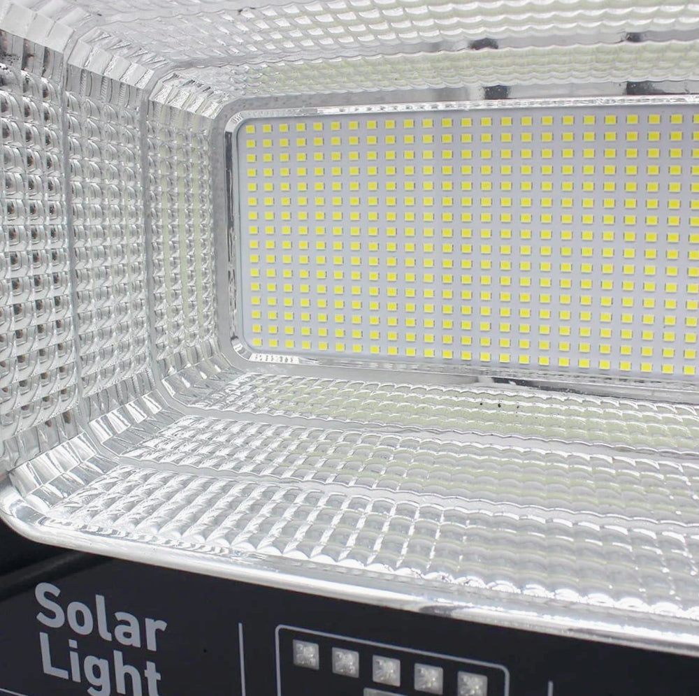 Faro solare LED 200W – sensore crepuscolare 6500K IP66 - ambraled