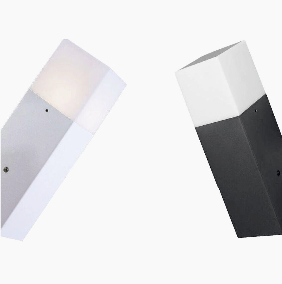 Applique a muro obliqua per esterni – Attacco E27, per balcone e terrazzo, protezione IP44 - ambraled