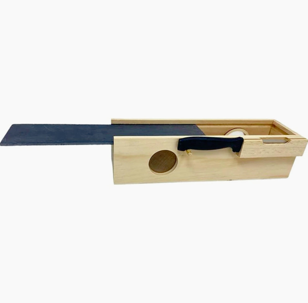 Scatola in legno per salame con tagliere ardesia e coltello coperchio - ambraled