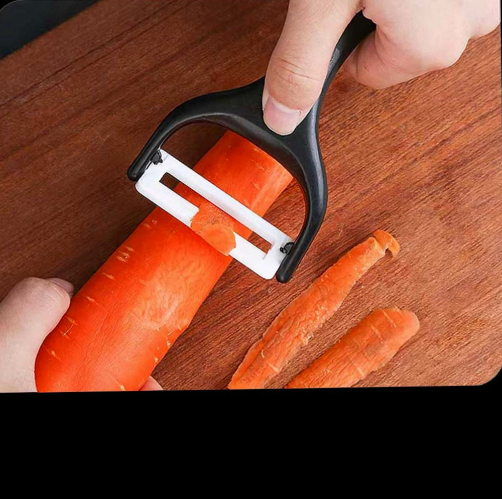 Set cucina 4 coltelli + forbici + pelapatate – base antiscivolo - ambraled