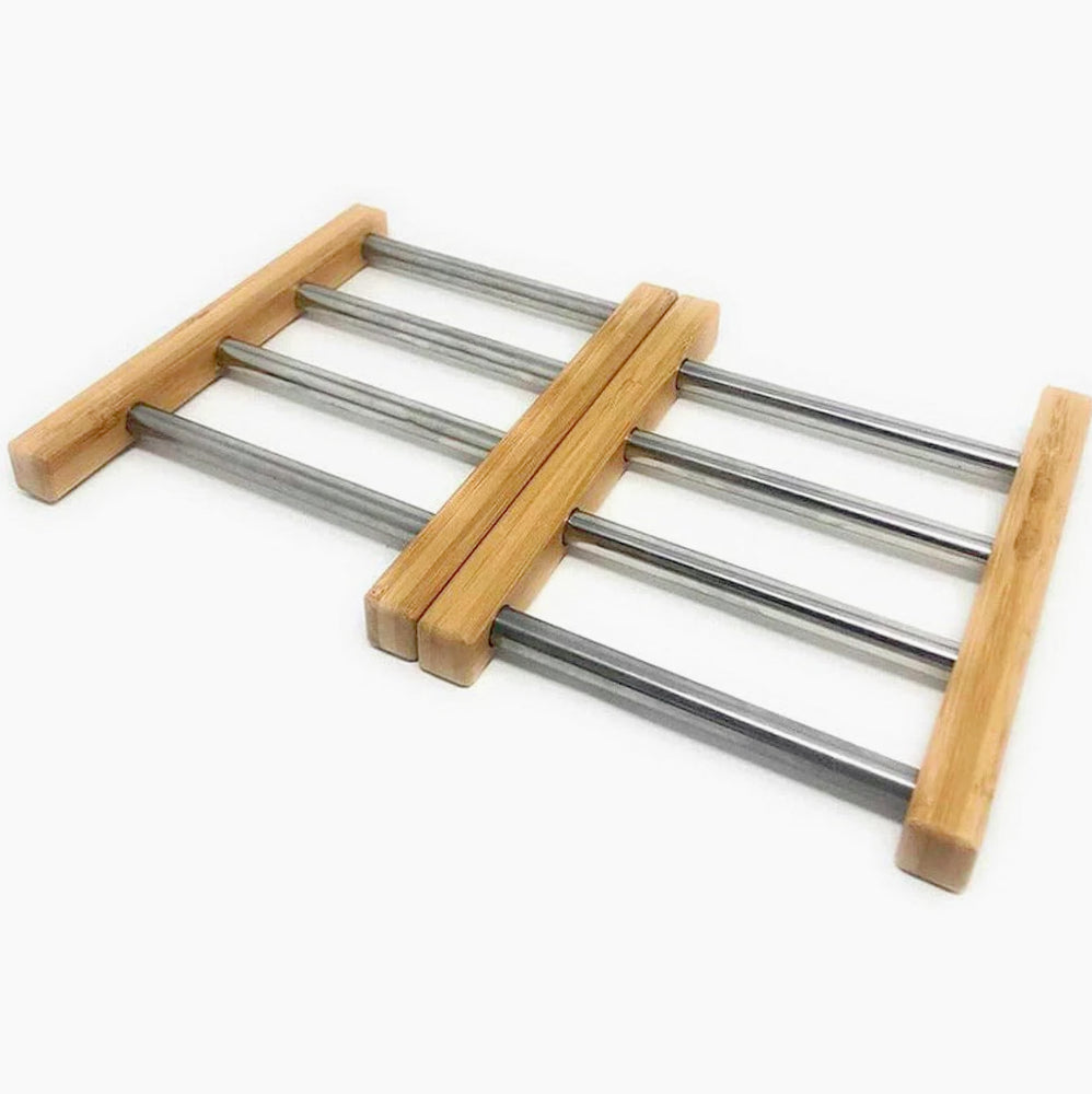 Sottopentola estensibile in legno e metallo – 22-35 cm, per pentole e teglie - ambraled
