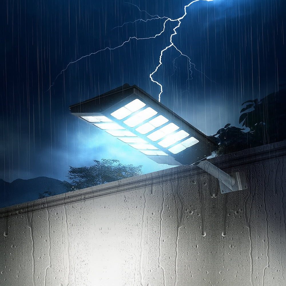 Lampione faro pannello solare 1600W con palo sensore di passaggio IP66 - ambraled