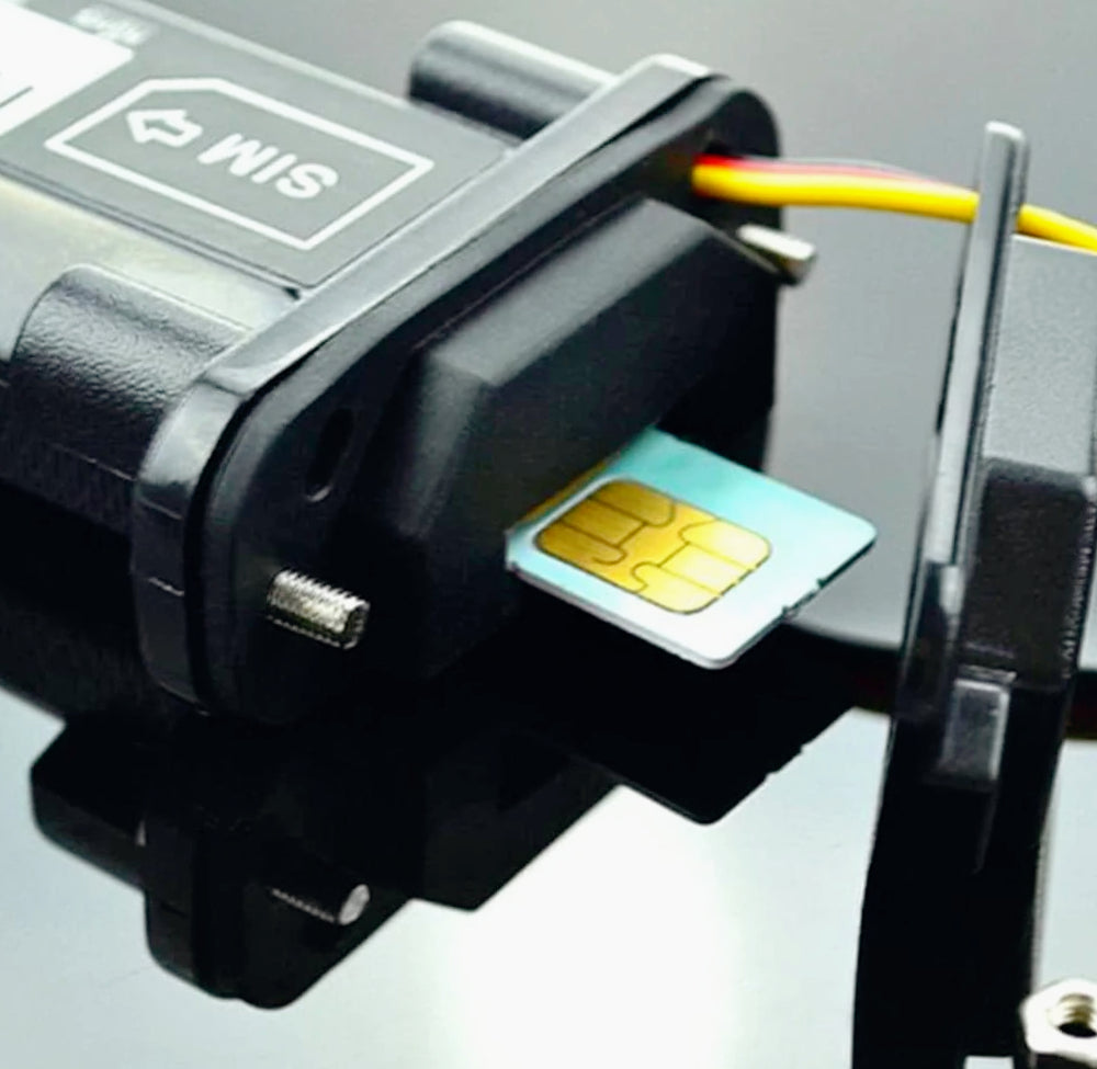 Localizzatore GPS GSM GPRS – Auto con SIM Android/iOS - ambraled