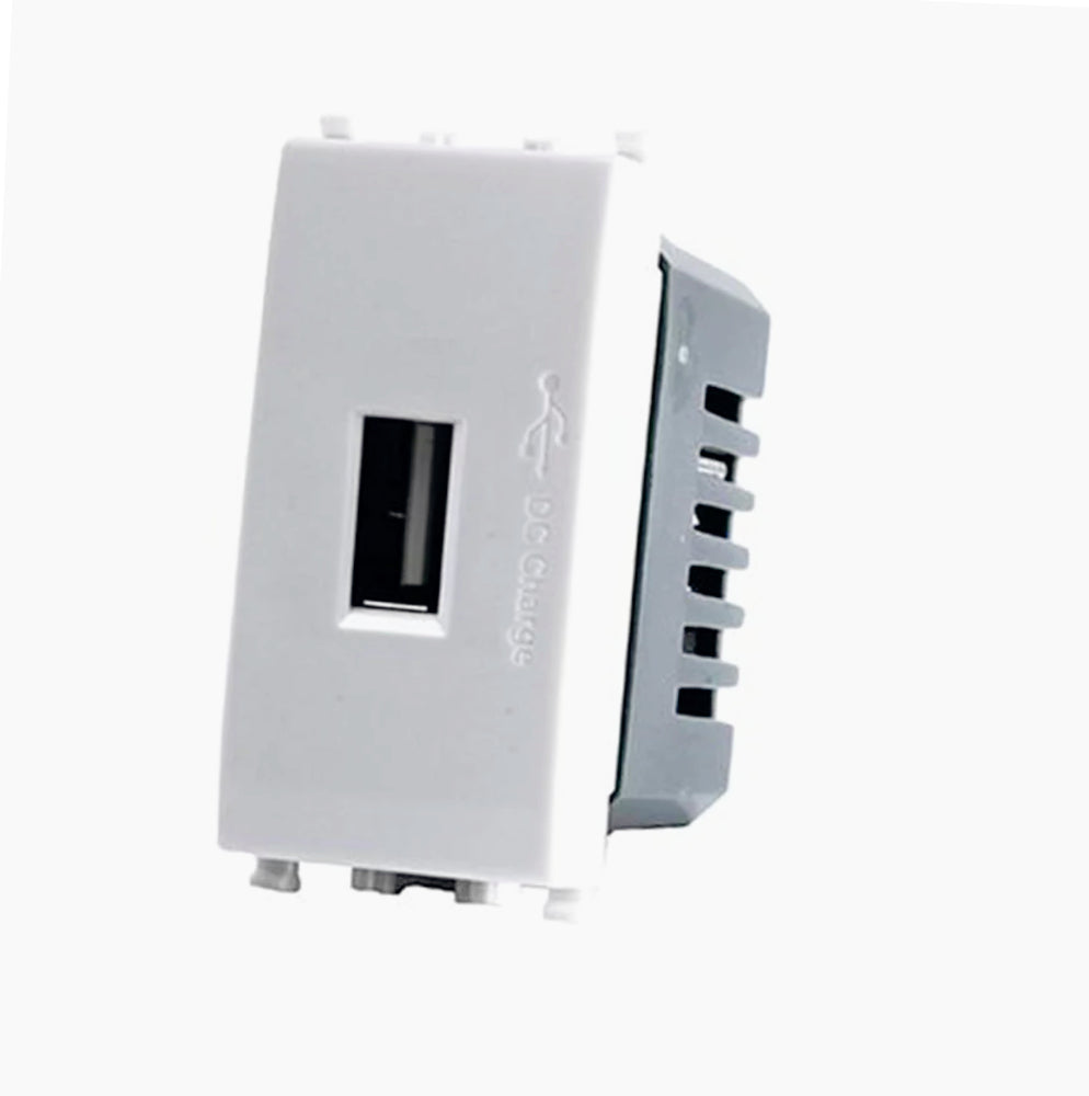 Presa USB compatibile con Vimar Plana 5V