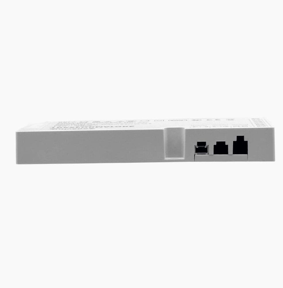 Alimentatore 230V → 12V 24W – 6 uscite / 3 ingressi - ambraled