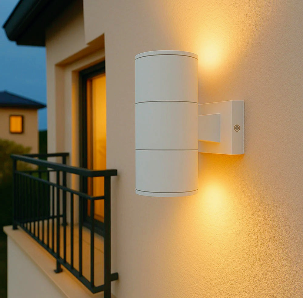 Applique esterna a parete doppia emissione – Giardino, protezione IP55, 2 portalampade GU10 - ambraled