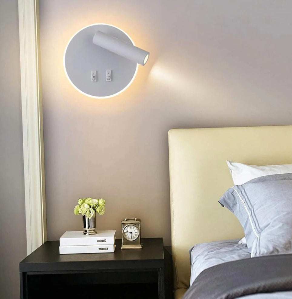 Applique orientabile a parete – Doppia fonte luminosa, 8W, luce calda - ambraled