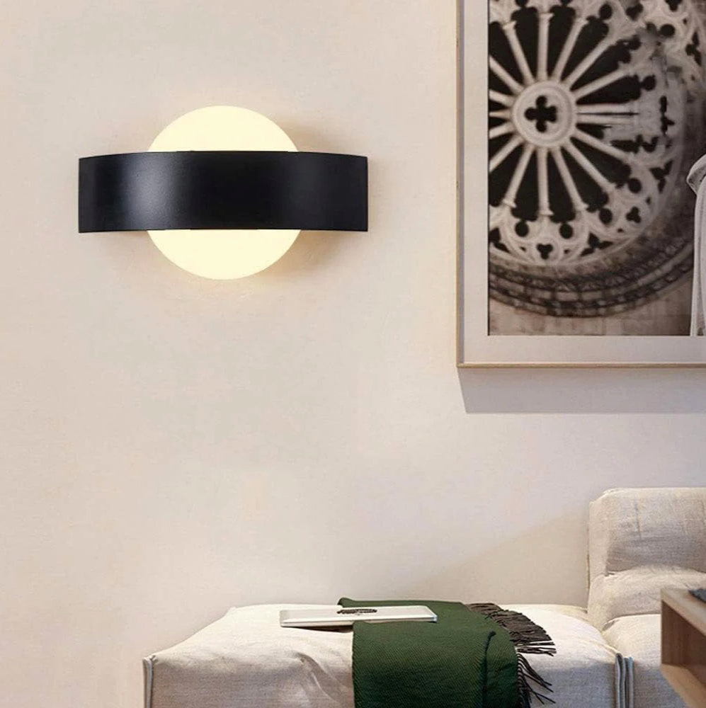 Applique LED 8W doppia emissione – 3 colorazioni di luce CCT - ambraled
