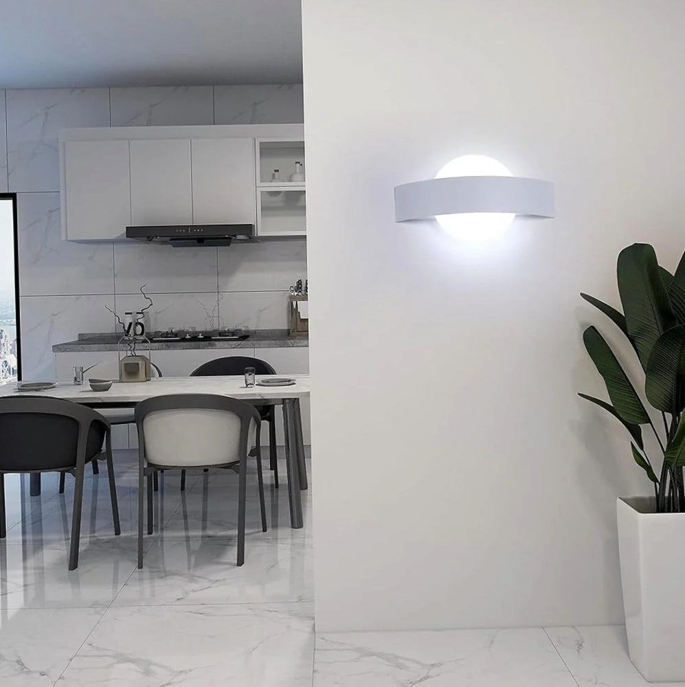 Applique LED 8W doppia emissione – 3 colorazioni di luce CCT - ambraled