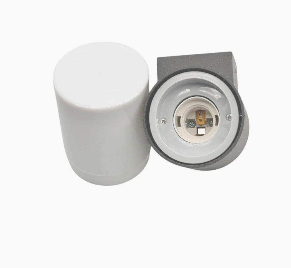 Applique da esterno in bianco e grigio – Lampada da muro attacco E27 IP54 - ambraled