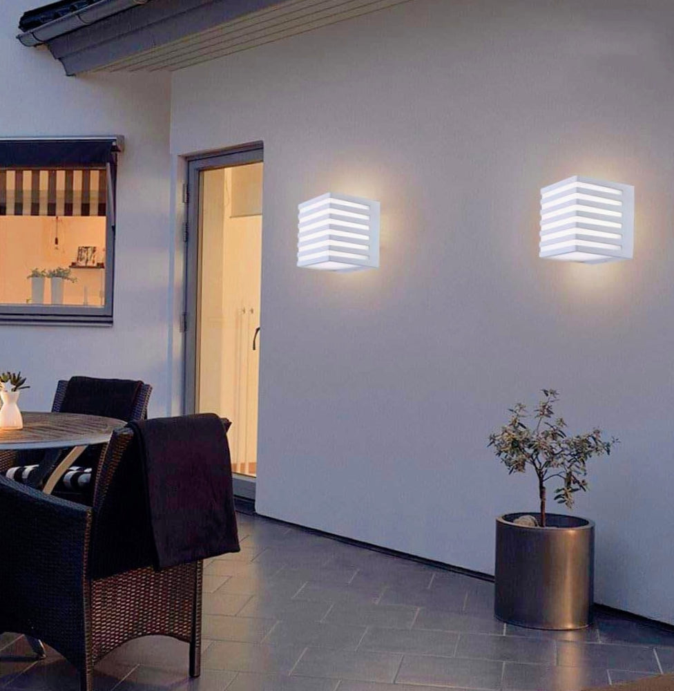 Applique cubo in LED per esterni – 10W tecnologia CCT IP54 - ambraled