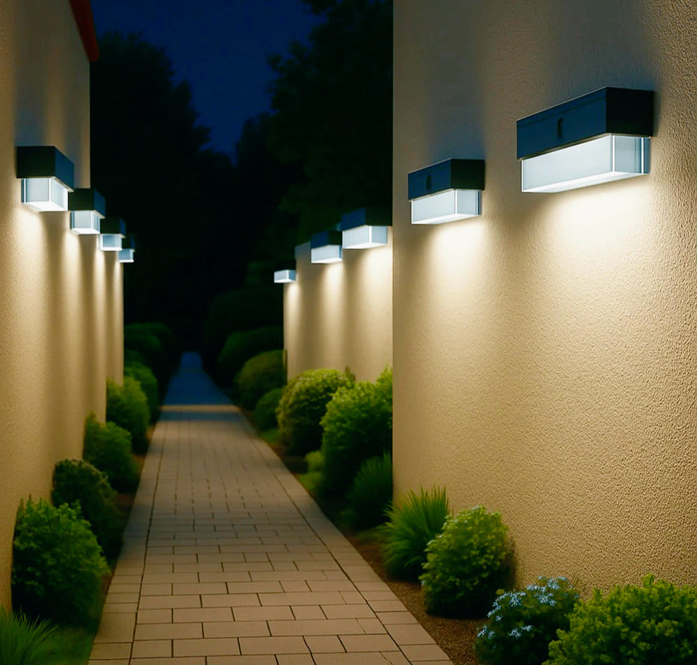 Applique a LED solare con sensore di movimento – 3 modalità luce, 6000K (luce fredda), protezione IP54 - ambraled